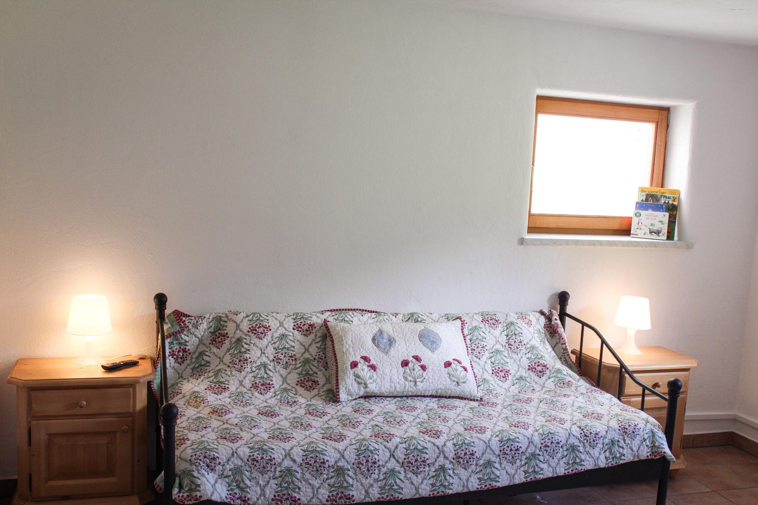 Kirchberg Finest Ferienhaus Kitzbuhel Kinderzimmer Couch